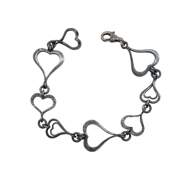 Vintage Silpada Sterling Silver Open Heart Bracelet Hammered Oxidized - Picture 1 of 7